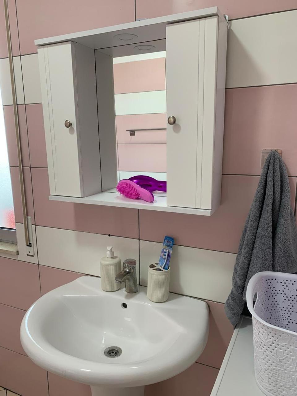 Ridi'S Comfort Apartment 2 Shkodër エクステリア 写真