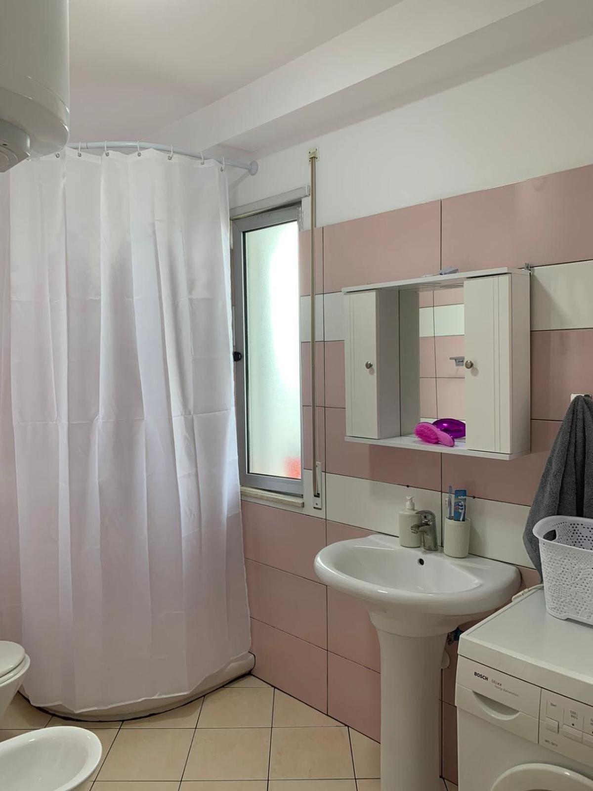 Ridi'S Comfort Apartment 2 Shkodër エクステリア 写真